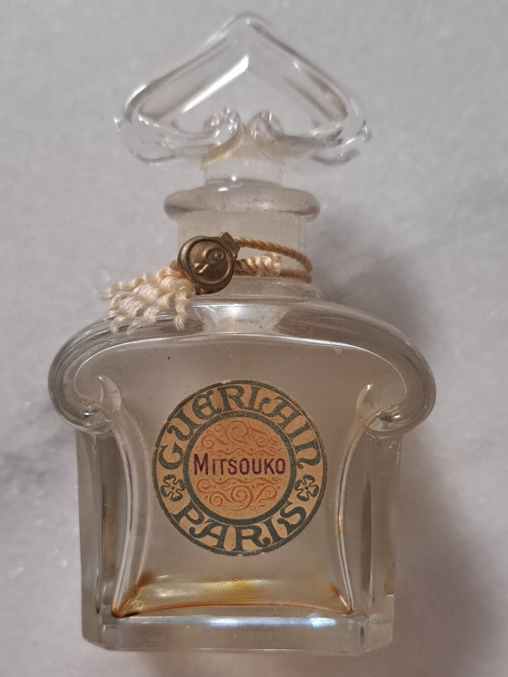 1967-1974 Guerlain Mitsouko bouchon coeur Perfume Bottle made by Baccarat